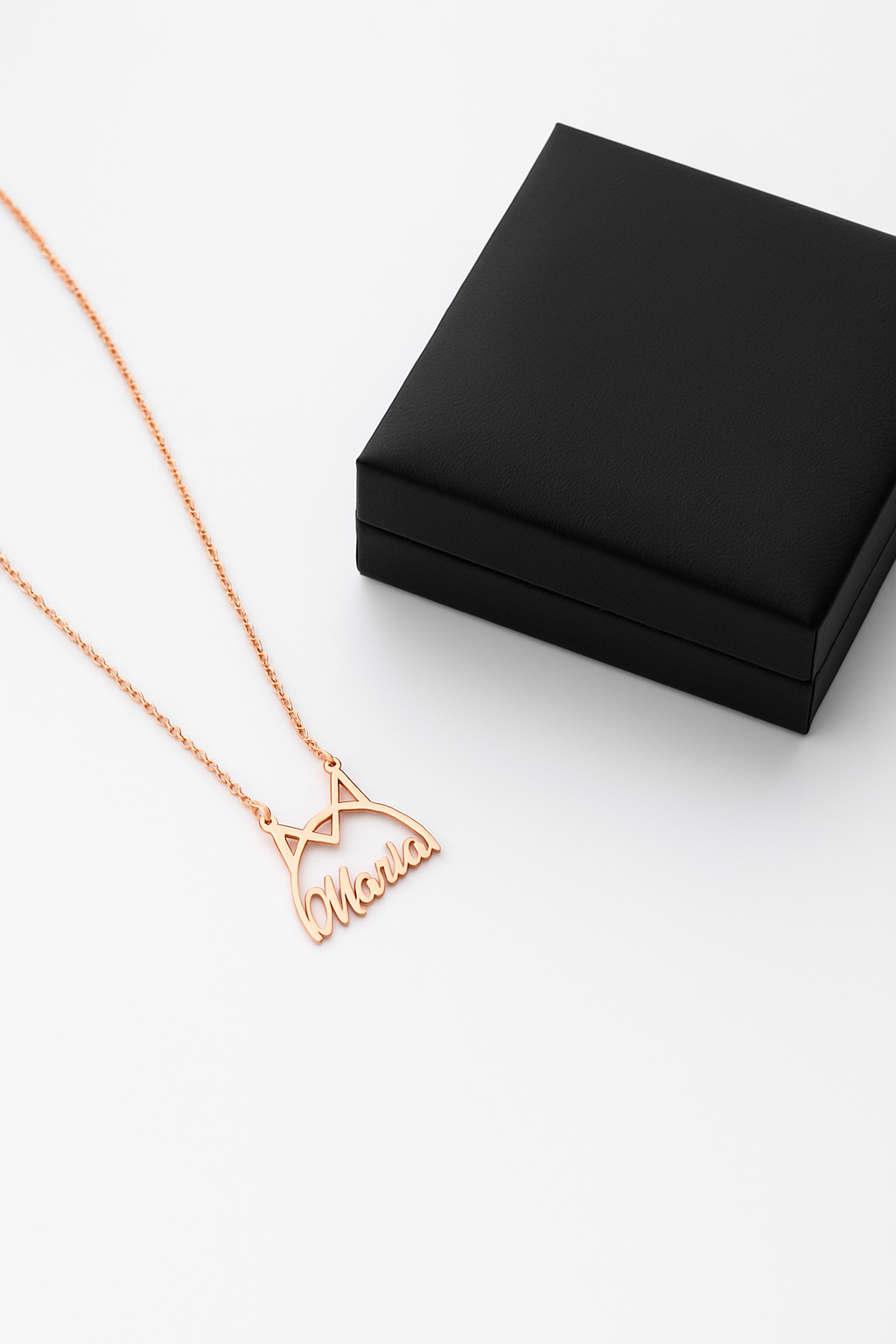 A Playful Cat Necklace - Custom